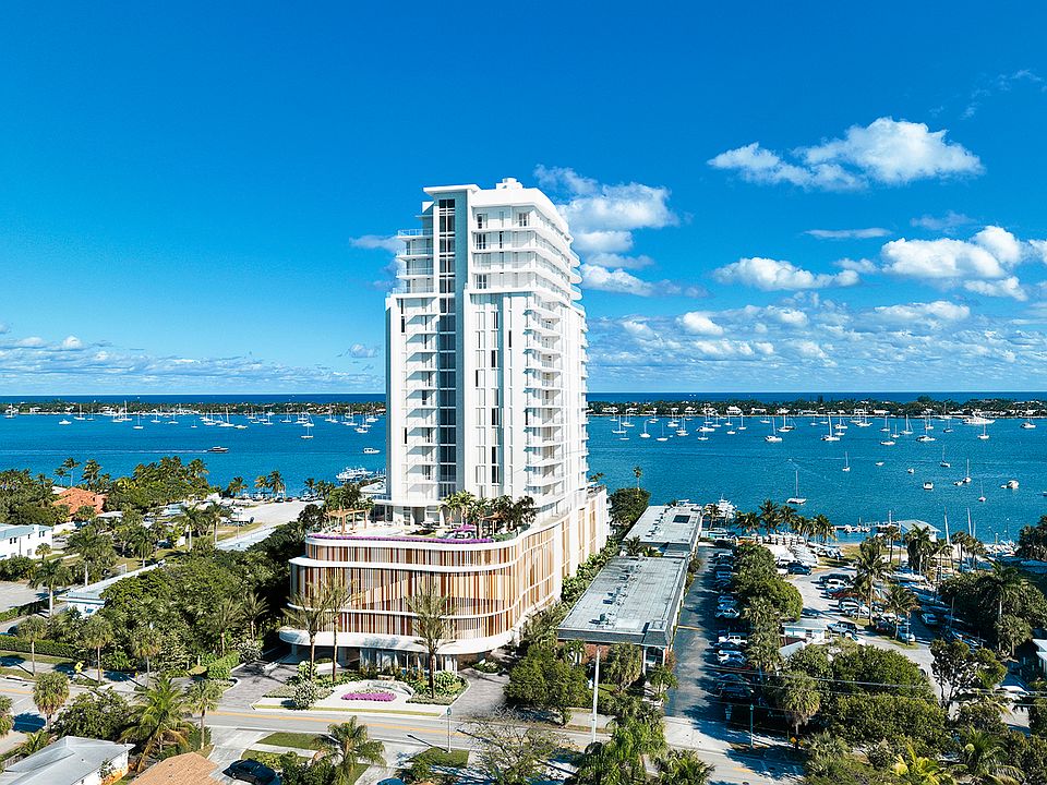 ALBA Palm Beach _ East Facing