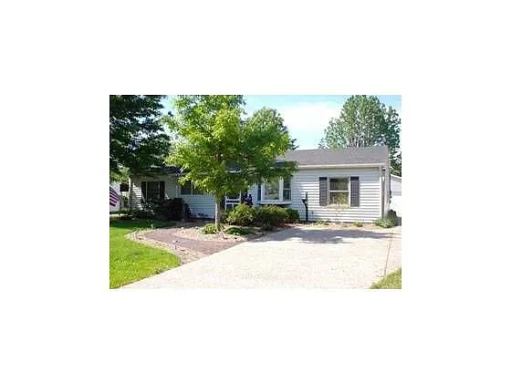 509 Colonial Ave photo 1