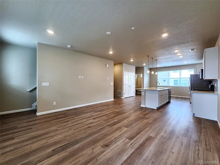 7035 Cumbria Ct — Photo 6