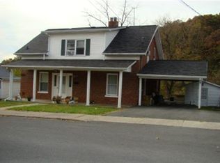 901 E 2nd St, Richlands, VA