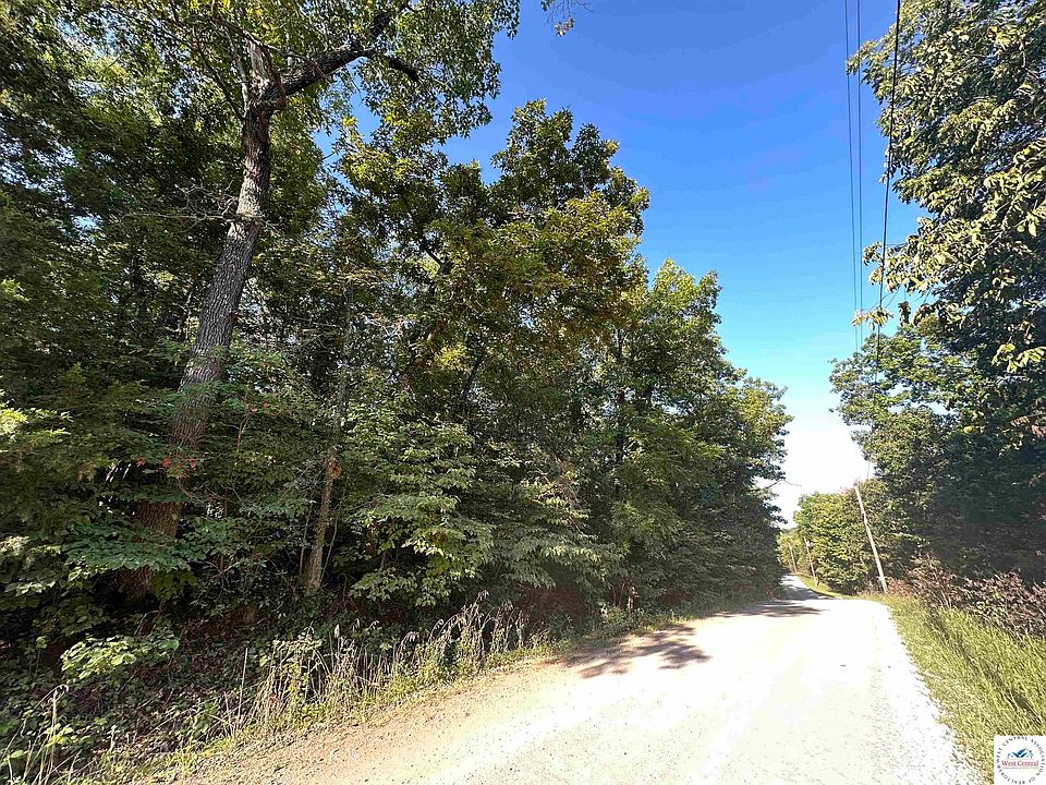 1st image of Lots 119 121 California St