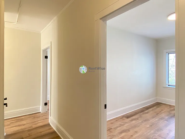 230 Walnut St #24 — Photo 7