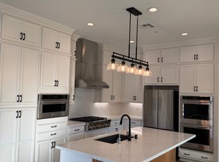 446 Chorus, Irvine, CA 92618