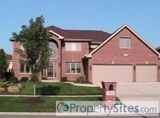 305 Homeland Rd, Matteson, IL 60443