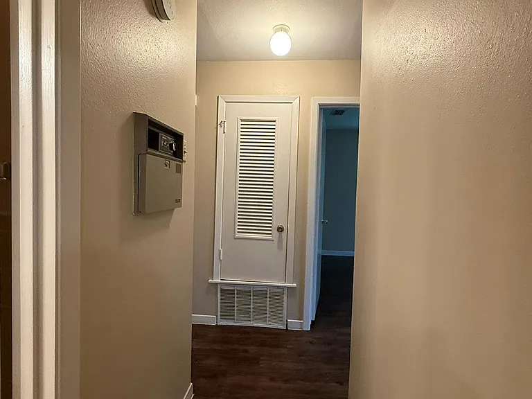 5906 Mountainclimb Dr — Photo 16