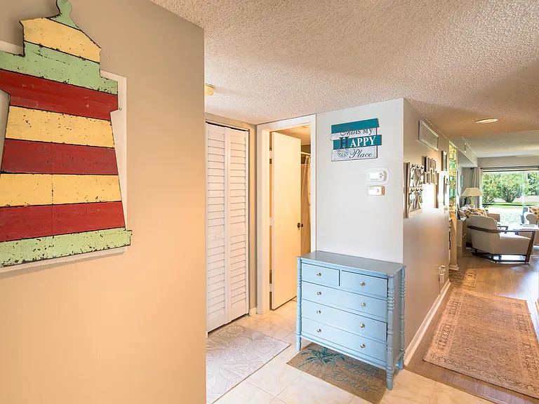 1401 Pinecrest Cir #A — Photo 3