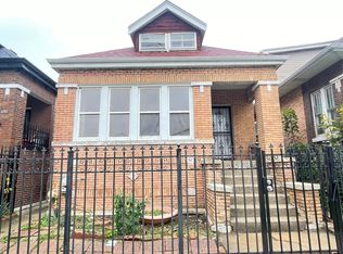5626 S Maplewood Ave, Chicago, IL 60629