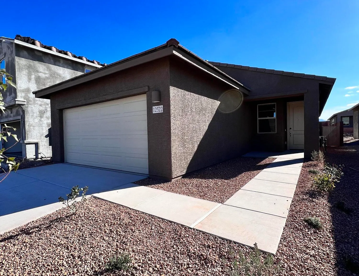 3 bed, 2.0 bath, 1600 sqft, $1,995 — Photo 1