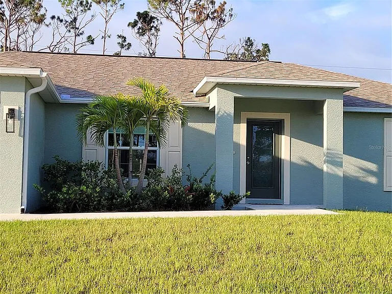 13481 Drysdale Ave — Photo 2