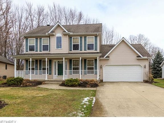 2nd image of 740 Camino Dr