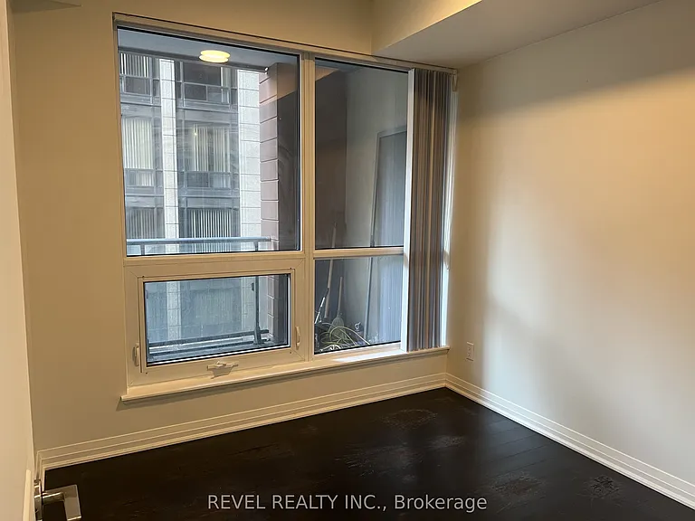 8 Mercer St #405 — Photo 14
