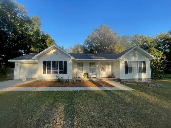 506 Gore St, Opp, AL 36467