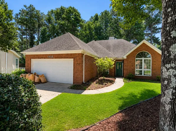 4825 Jones Bridge Woods Dr, Johns Creek, GA 30022