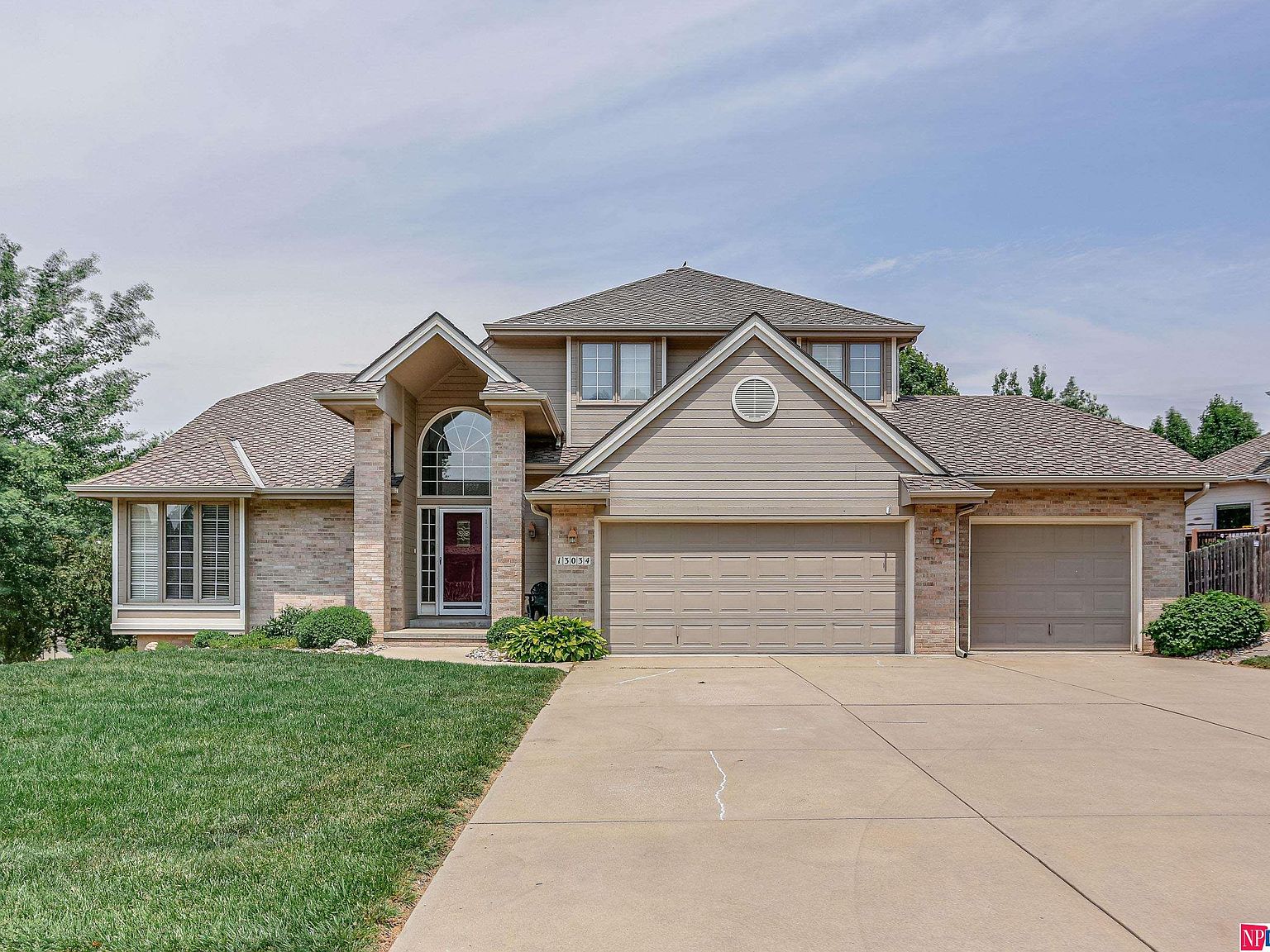 13034 Binney St, Omaha, NE 68164 Zillow