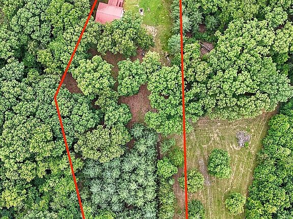 5th image of 865 Ewing Rd