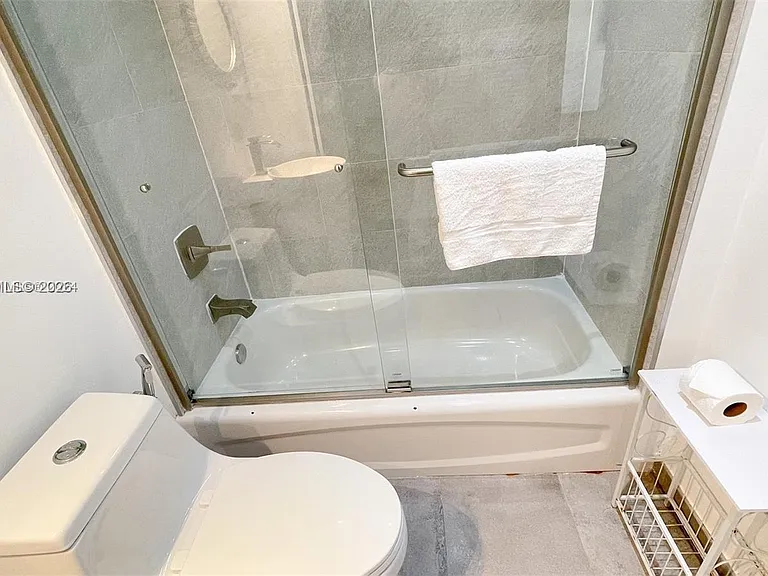 1200 Brickell Bay Dr #1702 — Photo 12