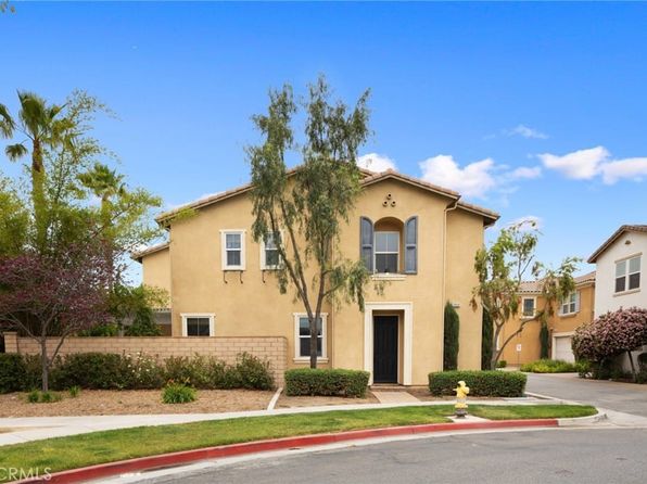 2969 E Via Corvina