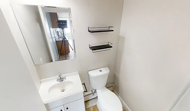 11859 N Main St #1 — Photo 12