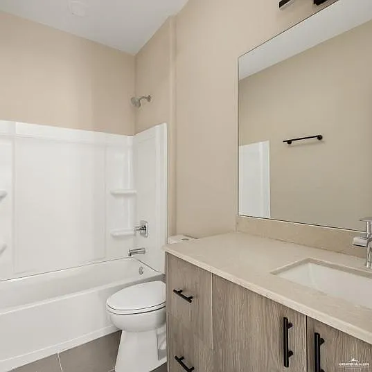 5809 Puffin Ave #3 — Photo 14