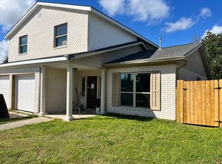 8433 Creole Dr, Chalmette, LA 70043