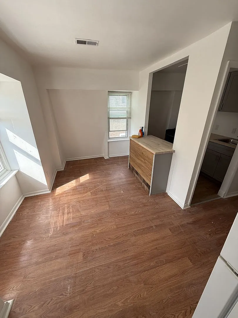 513 Brinton St. — Photo 2