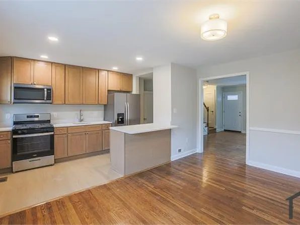 1554 Pentwood Rd, Baltimore, MD 21239