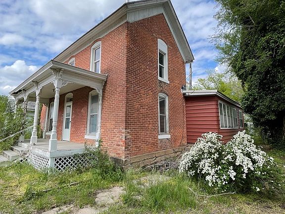2nd image of 612 Toles Ave