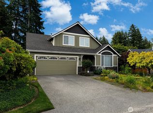 23411 SE 242nd St, Maple Valley, WA 98038
