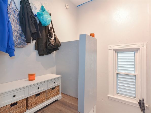 boston-massachusetts-59121008 picture