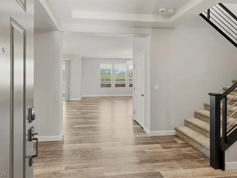 808 Elmstone Pl — Photo 2