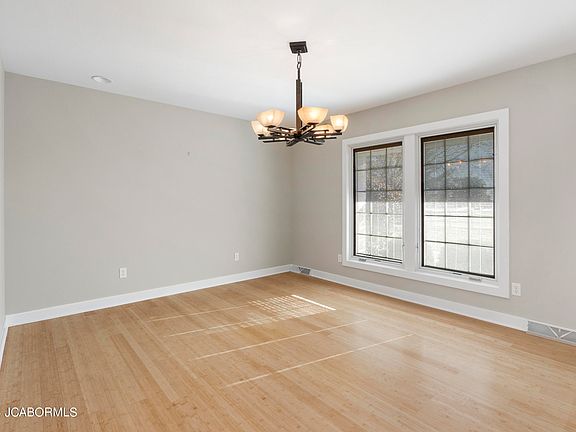 3rd image of 9619 County Road 367