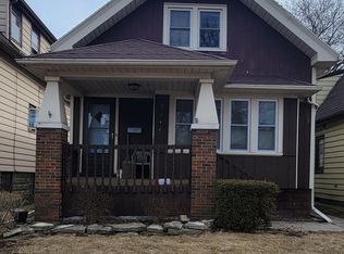 2144 S 69th St, West Allis, WI 53219