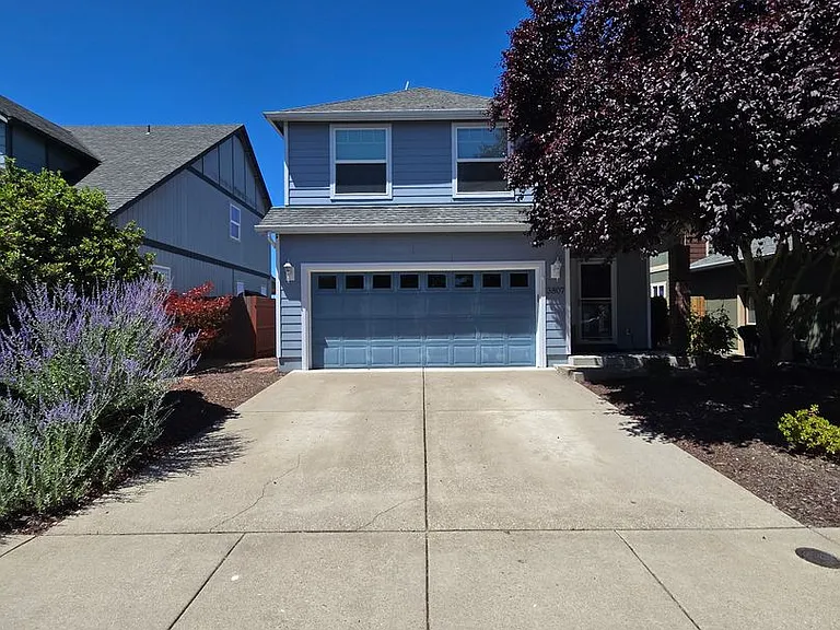 3807 Ryunkin St SE — Photo 2