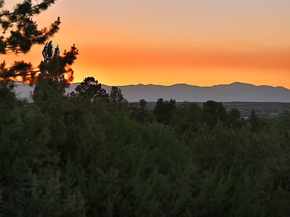3rd image of 644 Camino Del Monte Sol