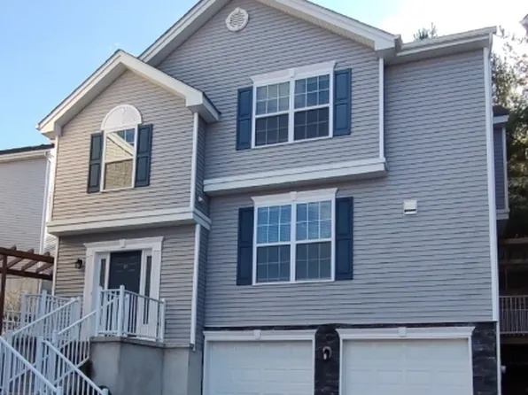 81 Sowers Dr, Mount Olive Twp., NJ 07840