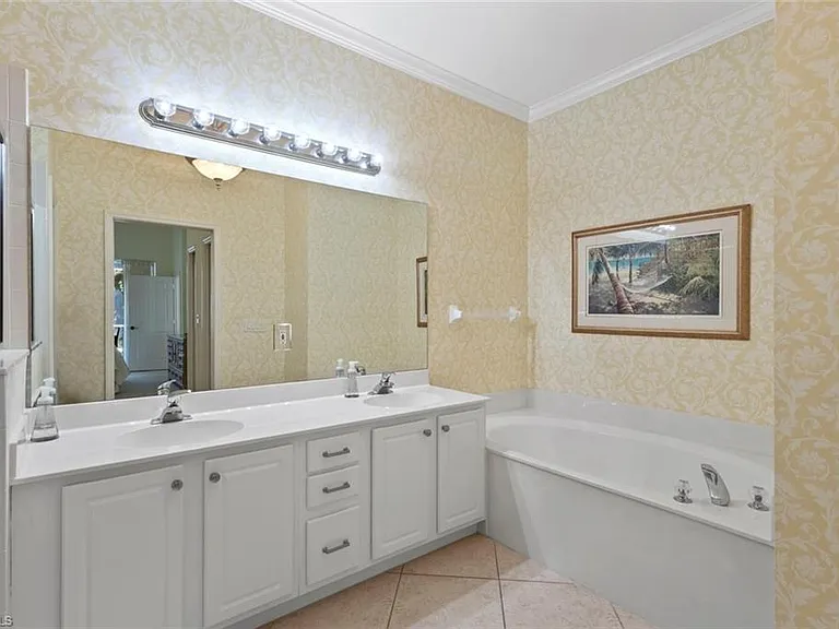 1208 Chelmsford Ct #67 — Photo 15