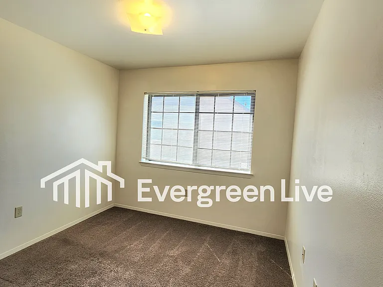 224 Raven Dr — Photo 23