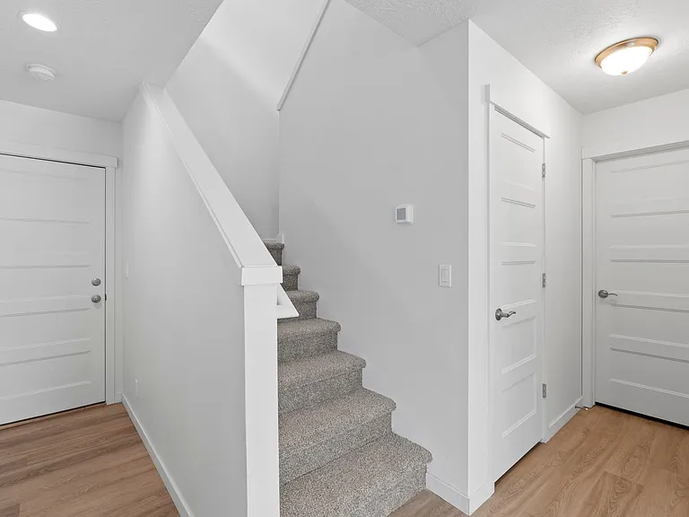 1510 N Michigan Ln — Photo 15