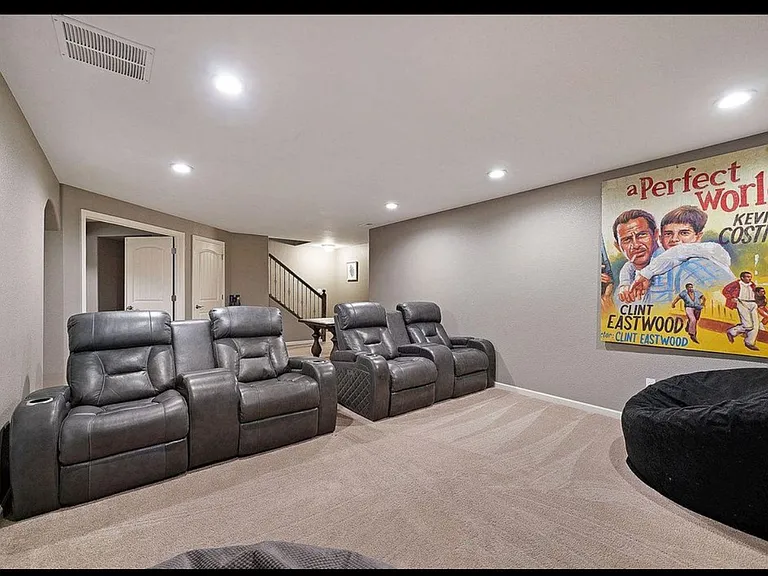 824 Yellow Jasper Point — Photo 18