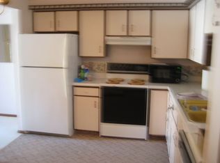 4633 Woodland Ave UNIT 2, West Des Moines, IA 50266