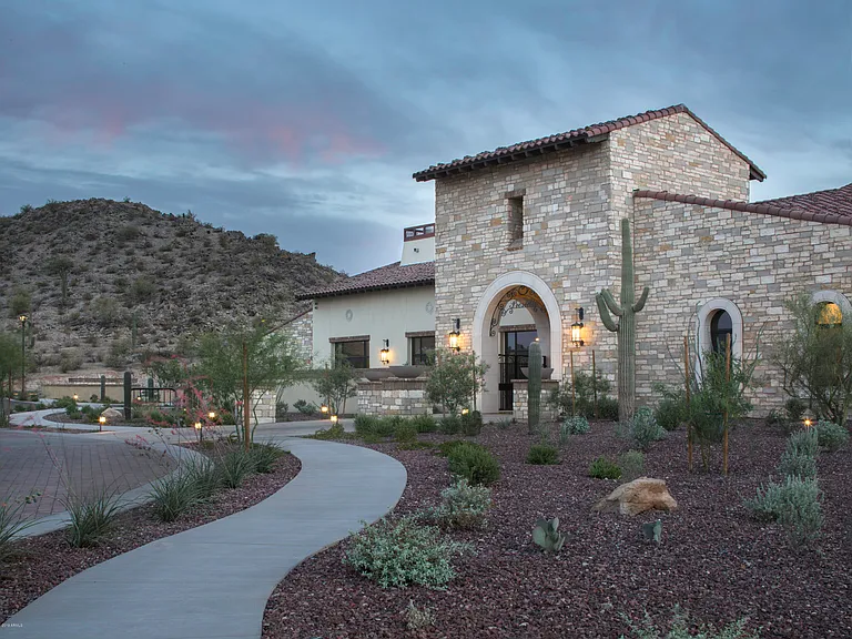 17665 W Agave Rd — Photo 36