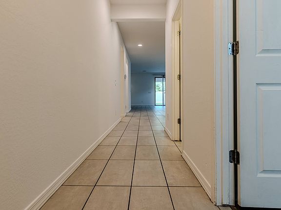 5th image of 4219 S 57th Dr