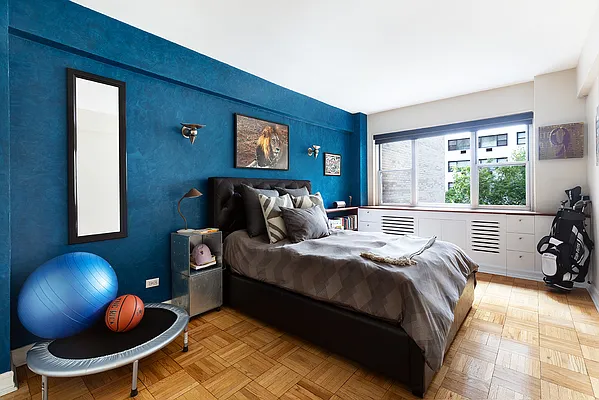 Rented by Compass | media 12