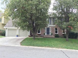 1108 Williamsburg Pl, Lawrence, KS 66049