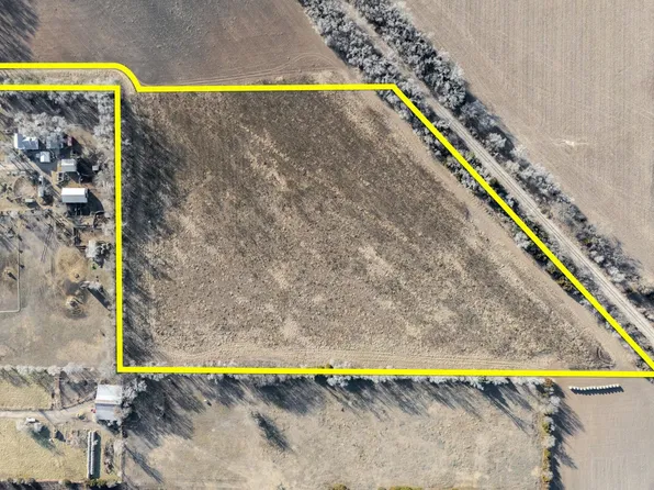 W, Clearwater, KS 67026