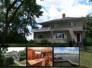 605 Riverside Dr, Yankton, SD 57078