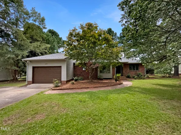 6130 Saint Andrews Dr, Sanford, NC 27332