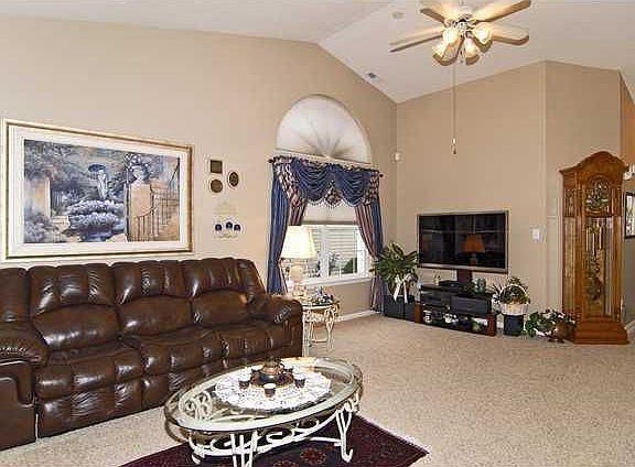 2nd image of 4553 Marshall Dr