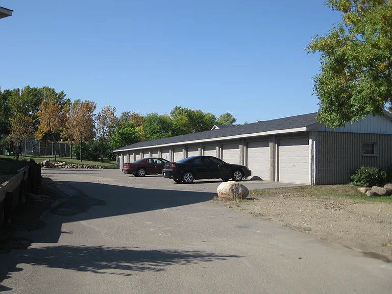 1104 Hola Bird Cir #20 — Photo 2