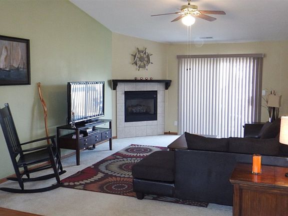 4th image of 6340 Oak Crest Ln